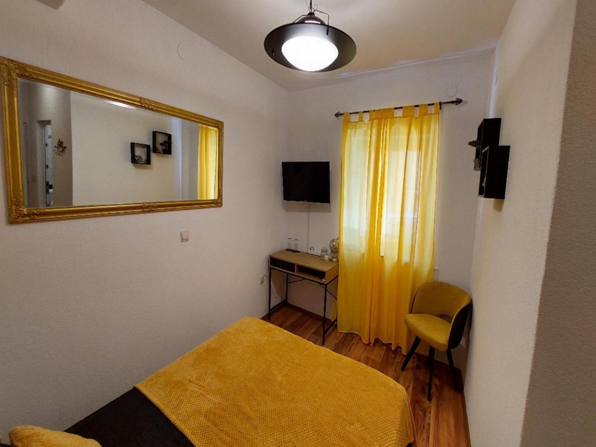 Rooms Argo เซรส ภายนอก รูปภาพ