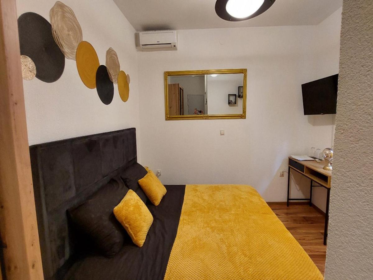 Rooms Argo เซรส ภายนอก รูปภาพ