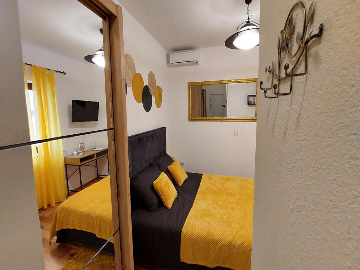 Rooms Argo เซรส ภายนอก รูปภาพ